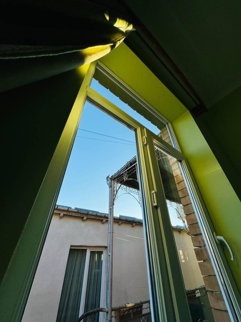 Guest House "Bubu" Kutaisi Exterior photo